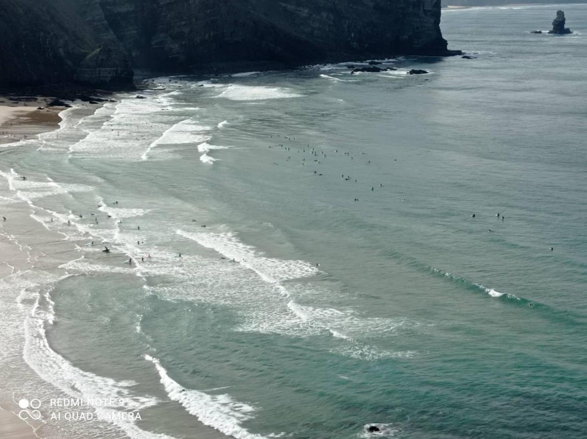 Sun & Surf Flat Arrifana Beach アルジェズール エクステリア 写真
