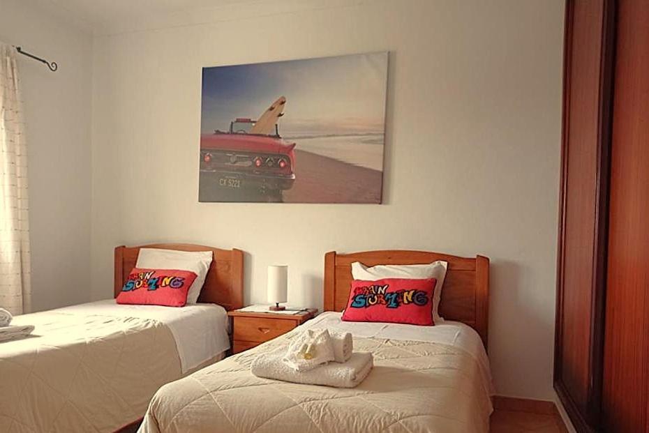 Sun & Surf Flat Arrifana Beach アルジェズール エクステリア 写真